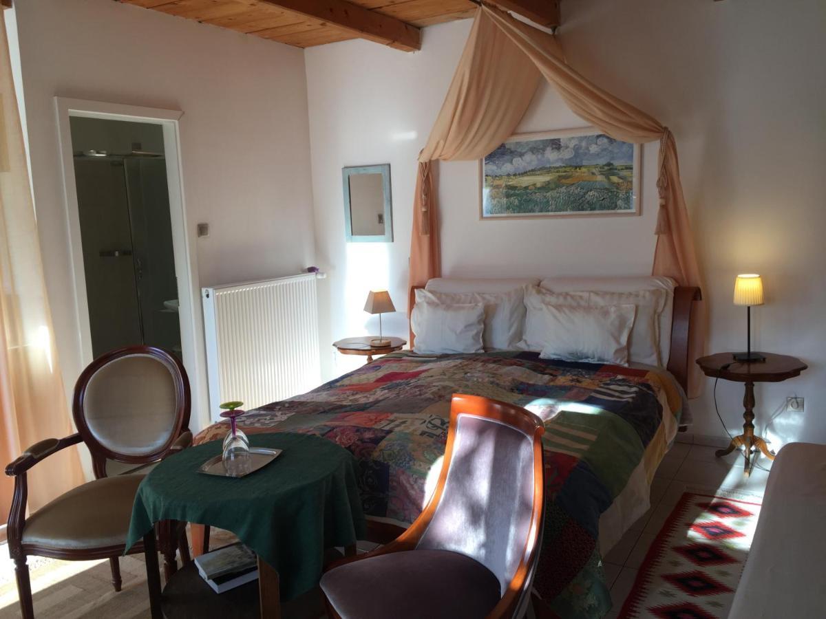 Mandula Haz Hotel Veszprem Bagian luar foto